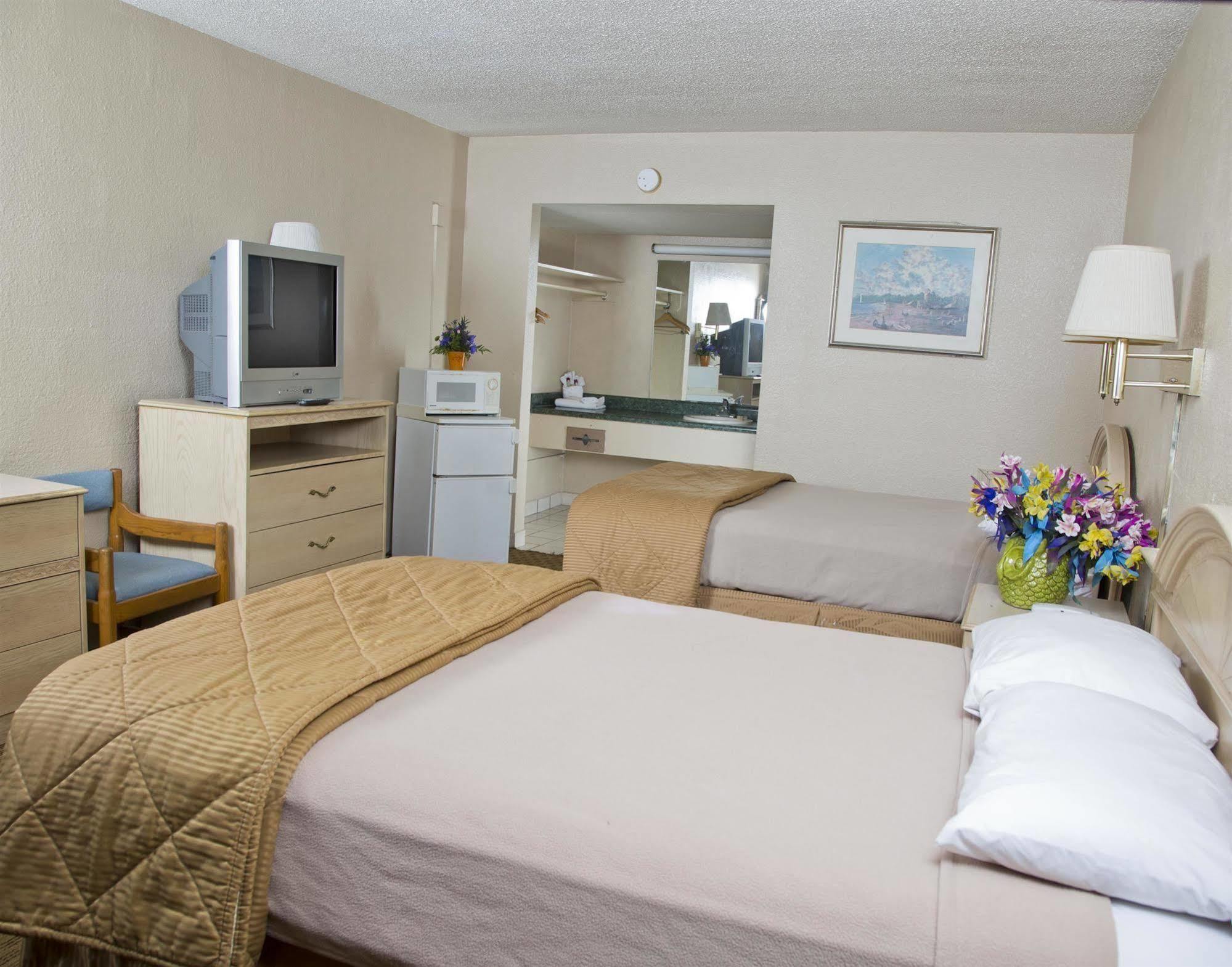 Budget Inn - Palatka Exterior photo